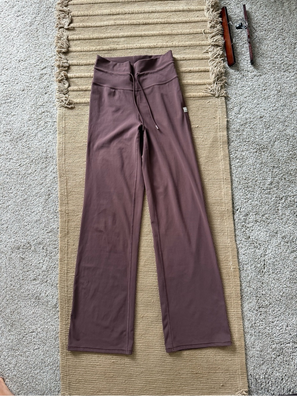 Vuori Daily Wide Leg Pants - Chesnut (XS)